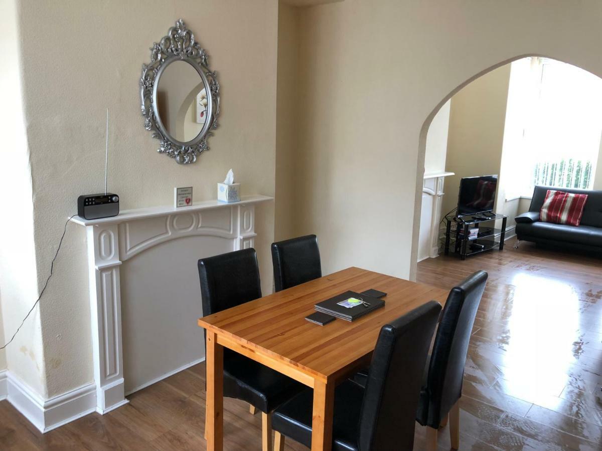 Gorton Holiday Home Блекпул Екстериор снимка