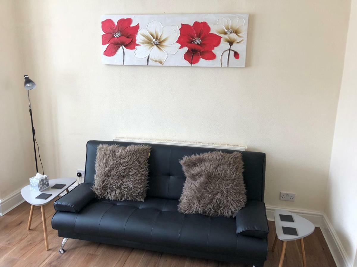 Gorton Holiday Home Блекпул Екстериор снимка